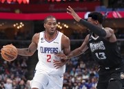 开云体育在线-凯尔特人B队绝地反击掘金，萨姆·米切尔统治全场的简单介绍