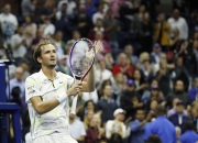 开云足球直播-西班牙网球队血洗美国网球队，梅德韦杰夫惊艳世界的简单介绍