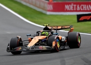 开云在线直播-迈凯伦碾压红牛车队，诺里斯状态火热的简单介绍