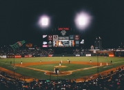 开云下载-东南风暴席卷天山，当团队篮球遇见超级手感，福建横扫新疆背后的篮球哲学