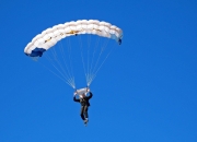 开云体育官方网站-门迪神迹之夜，勒沃库森绝杀曼城，改写欧冠历史的最后一击