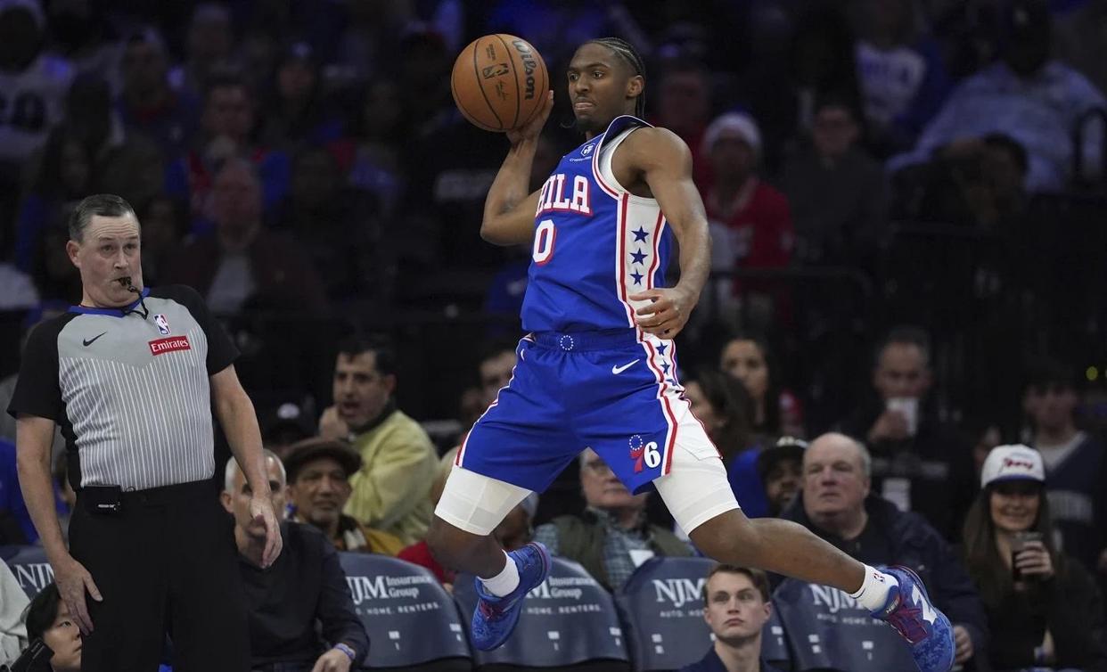 独行侠爆冷菲律宾男篮，恩比德完成帽子戏法的简单介绍