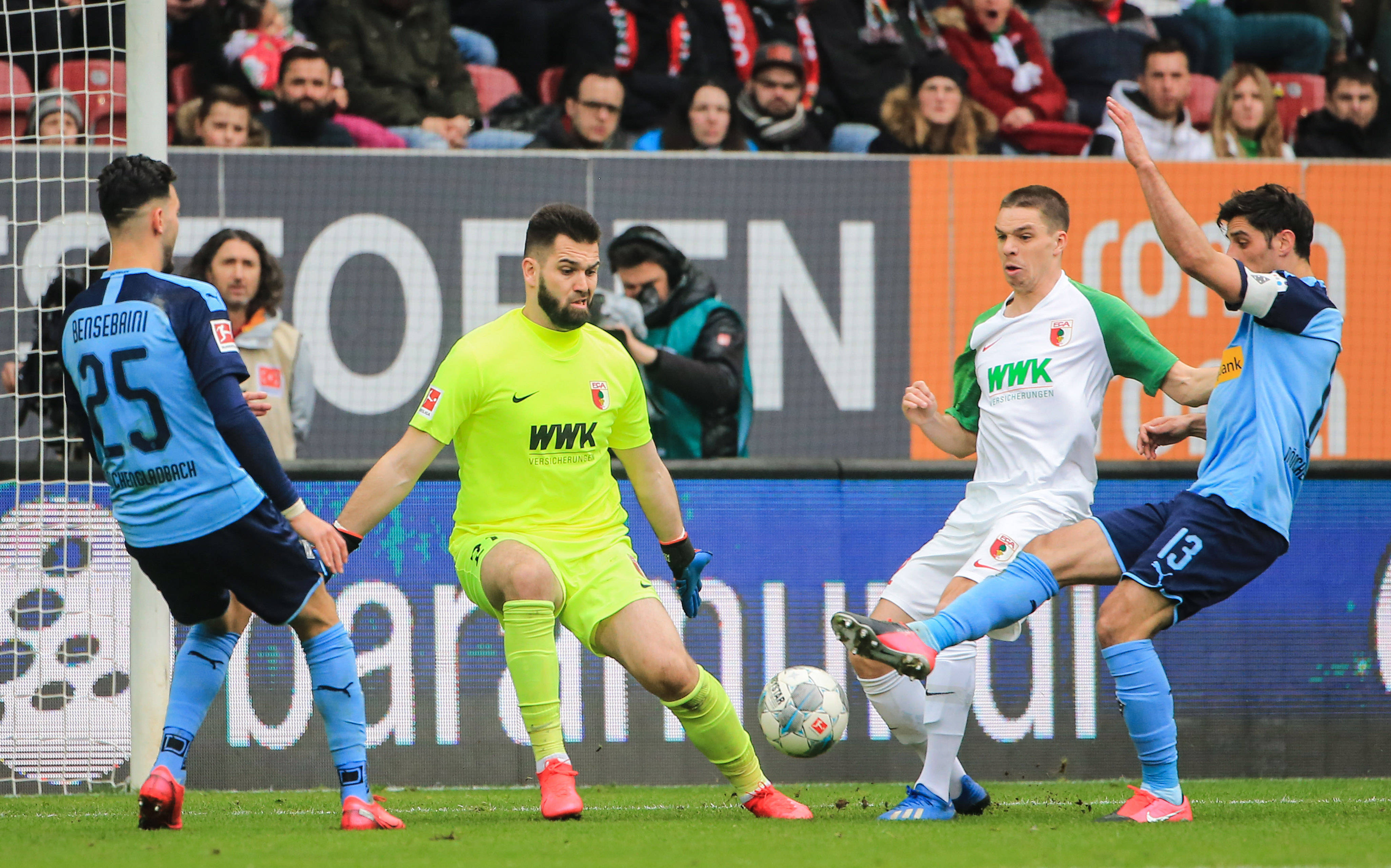 包含门兴客场大胜，取得联赛连胜的词条