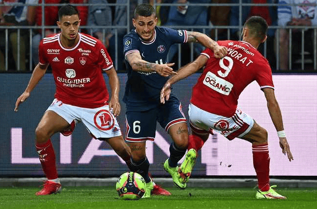 关于里尔队员积极拼抢，助球队取胜的信息