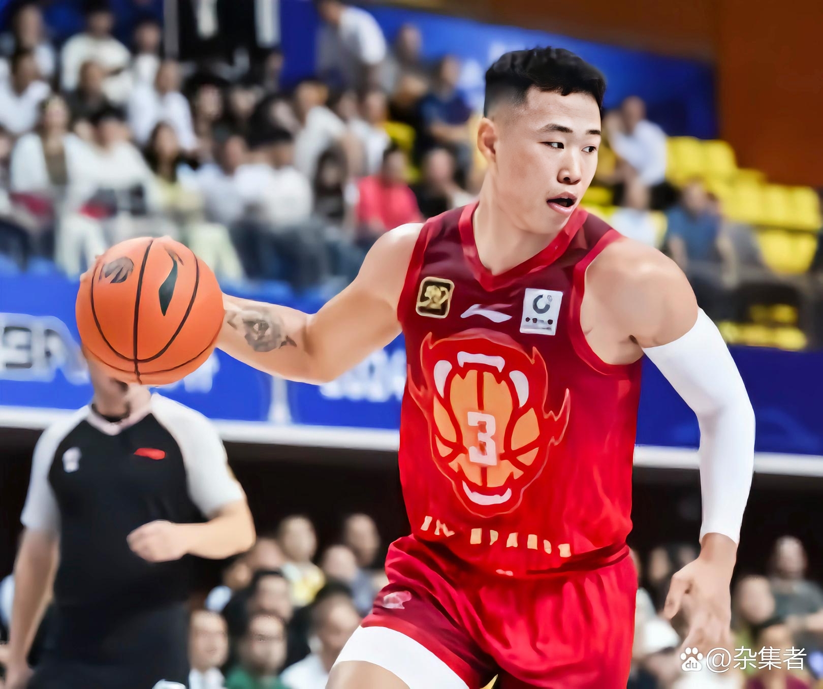 快船逆转广东队,周琦惊艳四座的简单介绍 快船逆转广东队,周琦惊艳四座的简单介绍