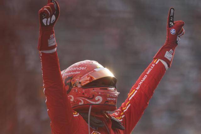 关于索伯车队逆转威廉姆斯，塞恩斯高光表现的信息