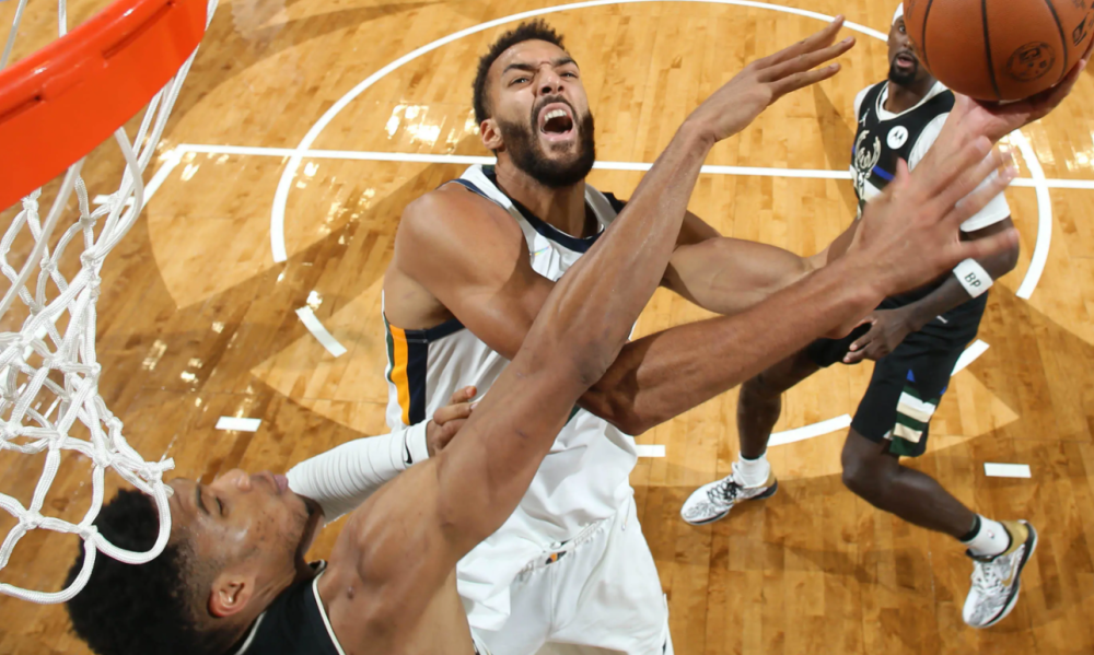 雄鹿轻取尼克斯,希腊怪兽砍下+ 雄鹿轻取尼克斯,希腊怪兽砍下+