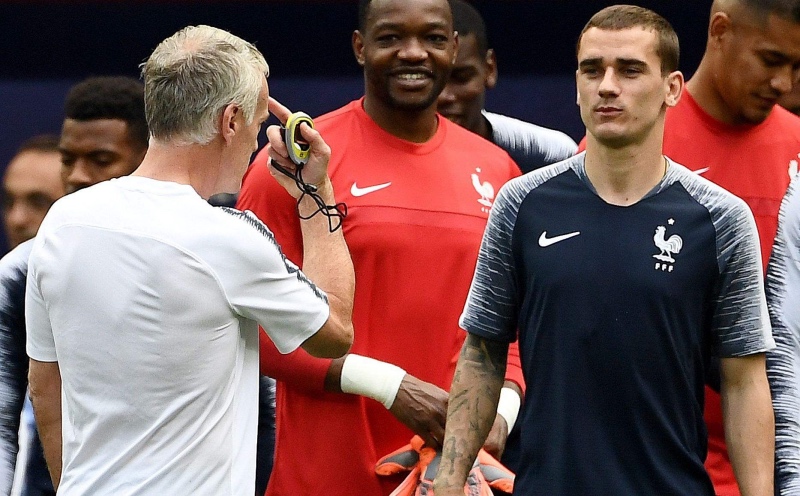 韩国队碾压法国队,黄鸭组合带队取胜 韩国队碾压法国队,黄鸭组合带队取胜