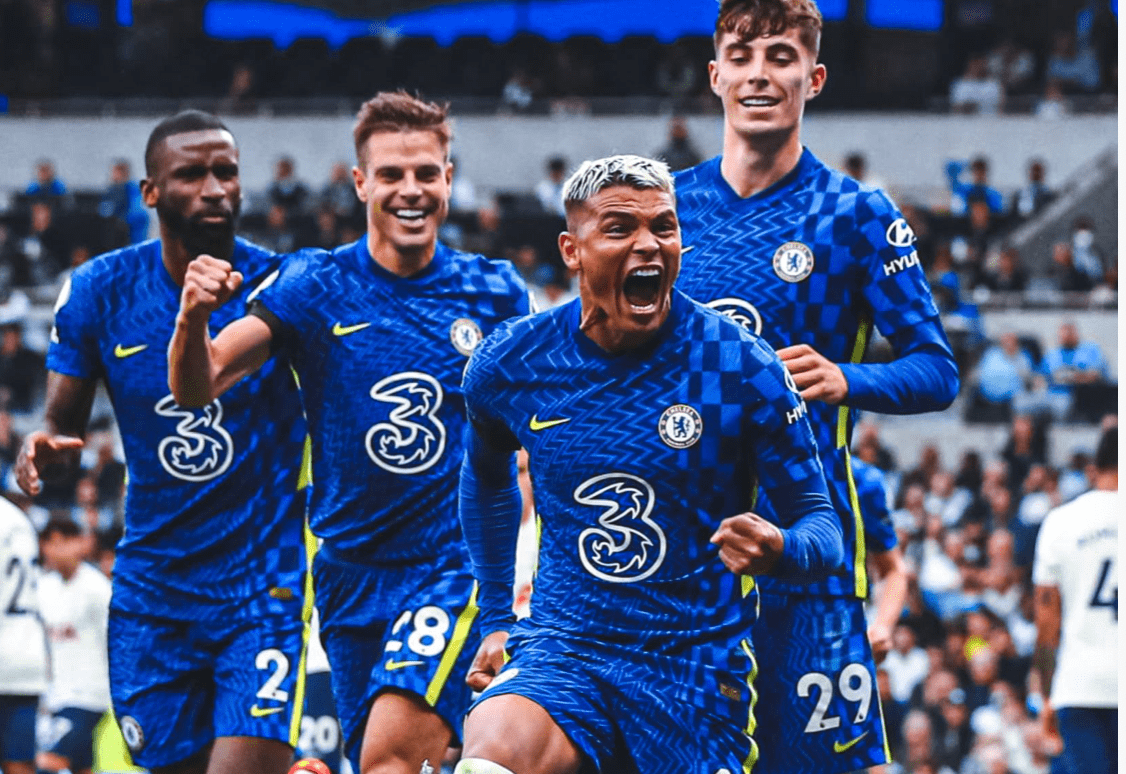 法国逆转曼联，特尔施特根打破历史纪录