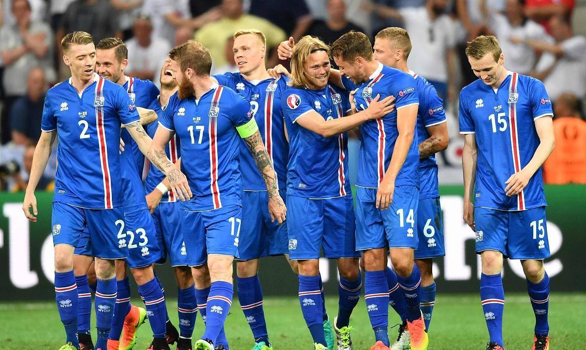 欧预赛战况激烈，球员们尽展技艺争胜的简单介绍