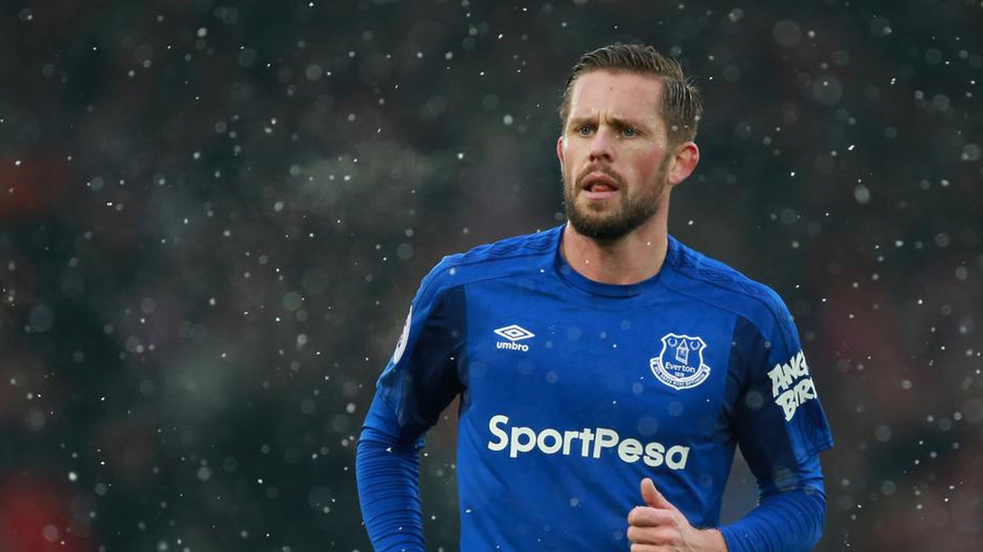 浓眉绝杀！深圳队惊险逆转山西队，一记关键进球定乾坤