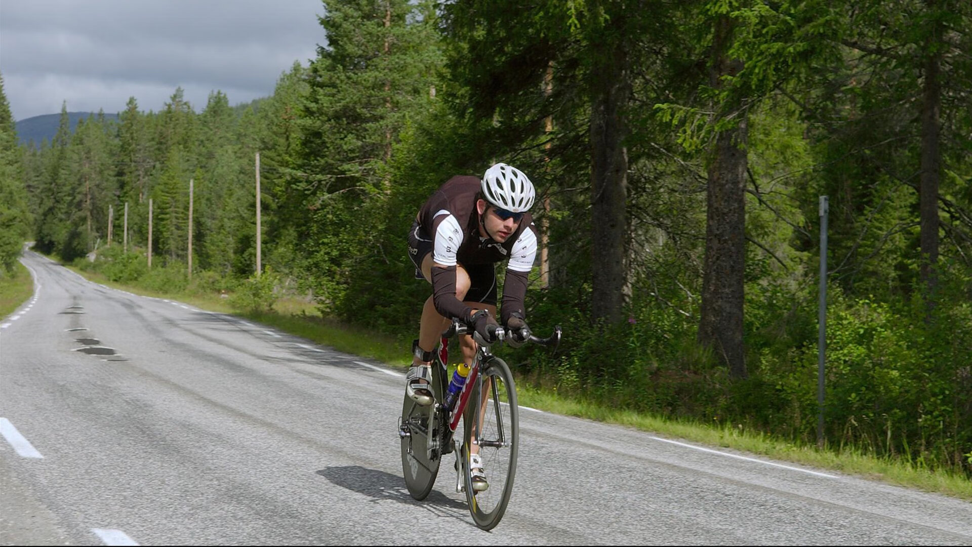 年度焦点之战之夜，迪亚斯让比赛提前失去悬念